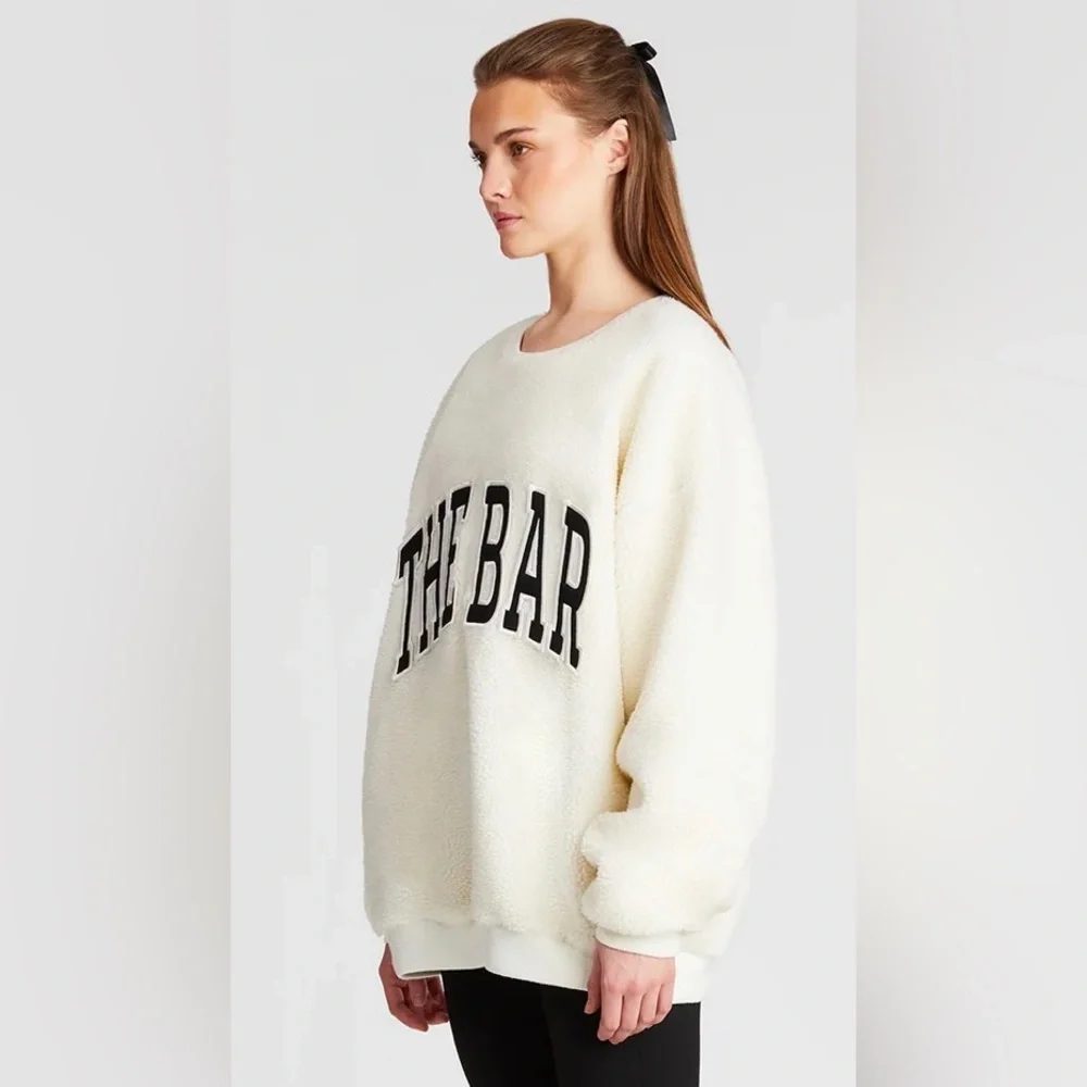 The Bar Cream Sherpa Women's Sweatshirt in size M - Picture 2 of 3